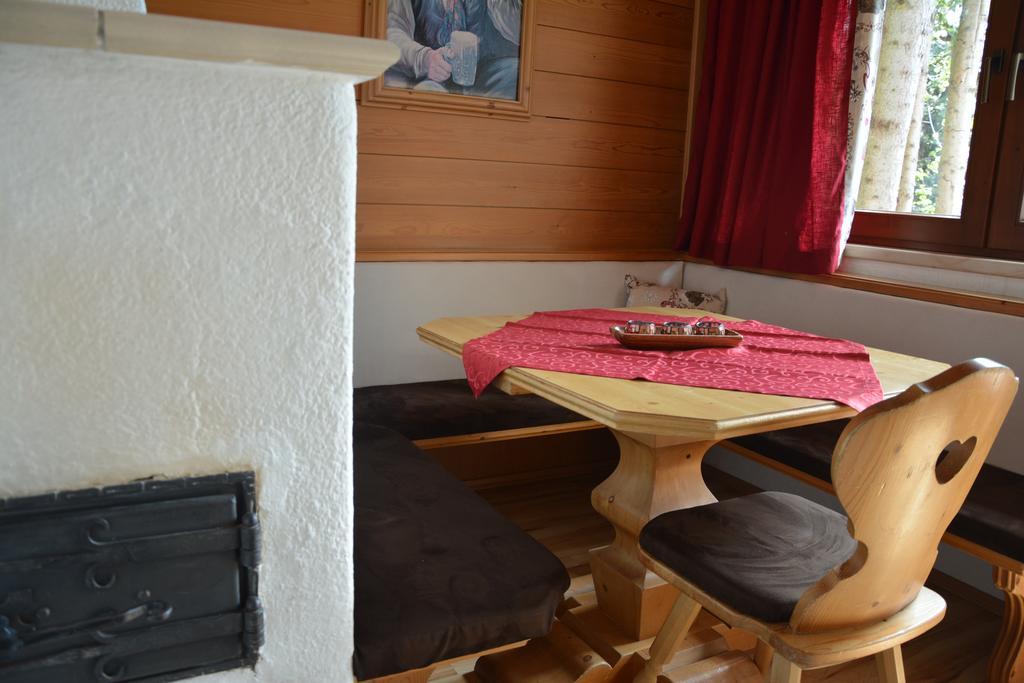 Ferienwohnungen Unterluimes Telfes im Stubai Exterior photo